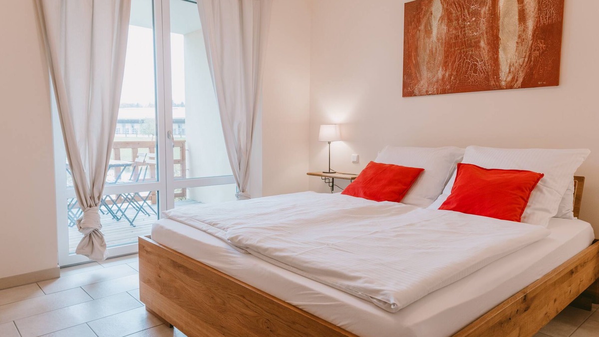 Wessling Apartment | Apartment on the horse farm!