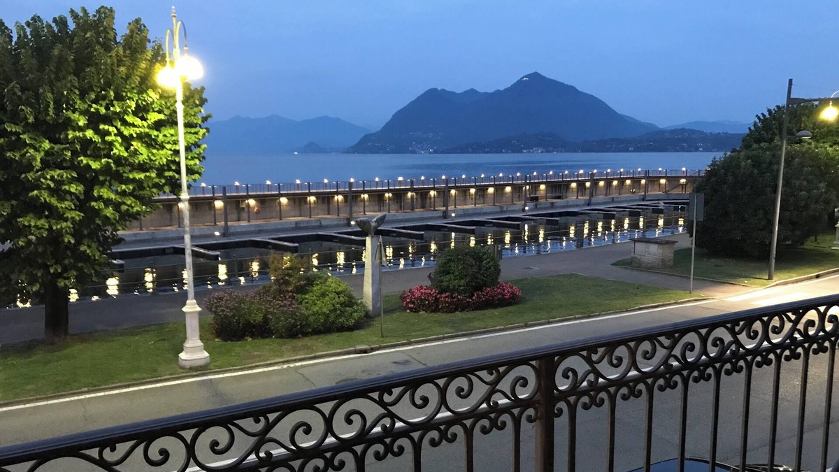 Stresa Apartment | Apartment on the lakefront in downtown Stresa