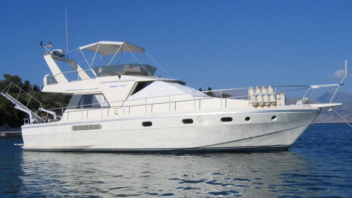 Barcelona Boat Rental | Apartment on the water in Barcelona