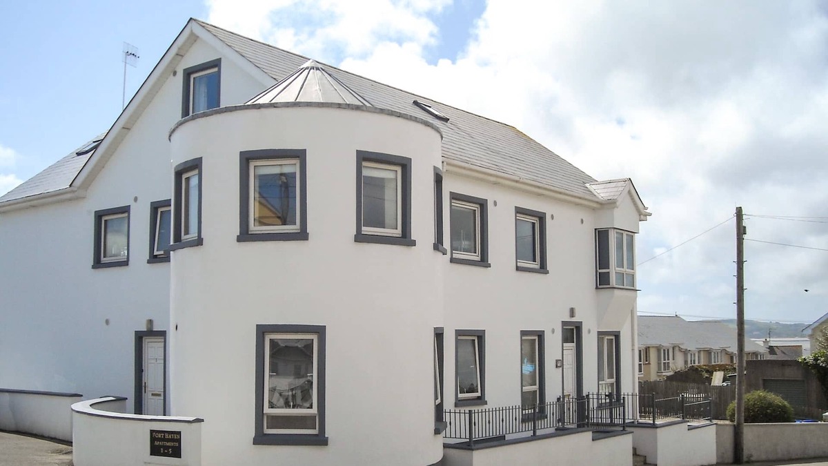 Duncannon Apartment | APARTMENT ONE, pet friendly in Duncannon, County Wexford