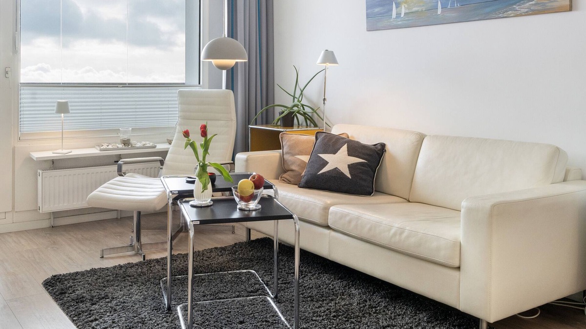Damp Apartment | Apartment 'Ostseeresidenz Damp - Ferienwohnung' with Sea View, Balcony and Wi-Fi