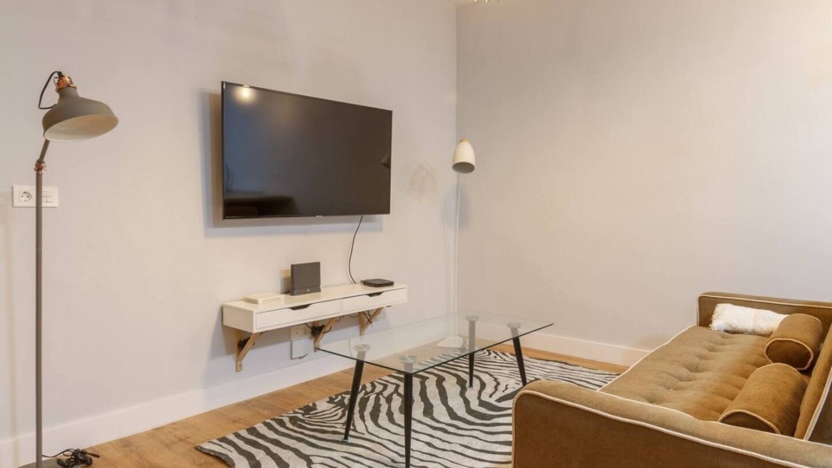 Bilbao la Vieja Apartment | Apartment overlooking the estuary in Bilbao la Vieja