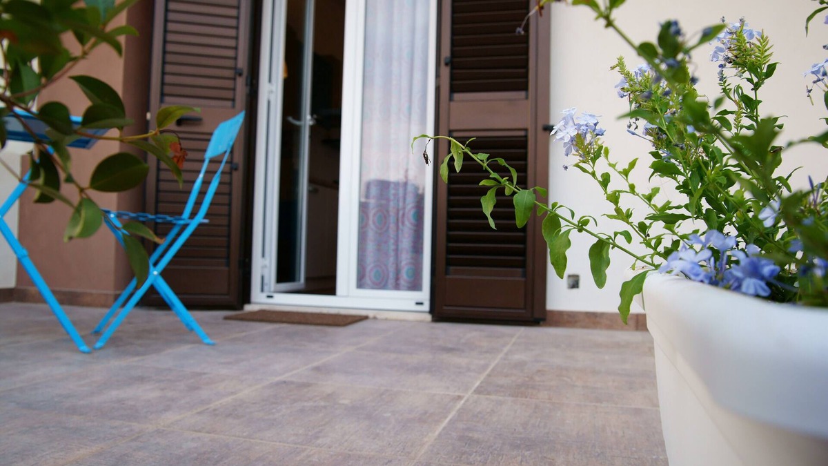 Marina di Modica Apartment | Apartment overlooking the sea with private pool