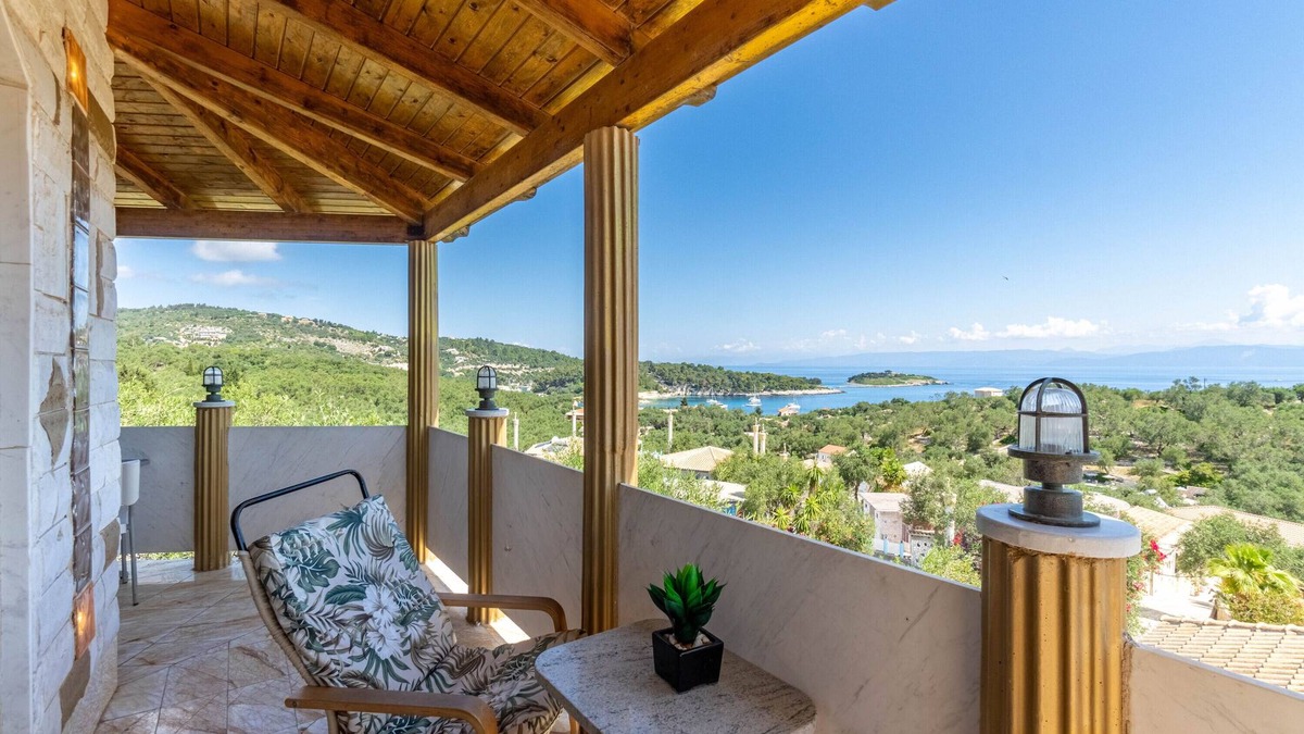 Katsimatika Apartment | Apartment 'Paco's Resort Luxury Villa 19' with Sea View, Wi-Fi and Air Conditioning