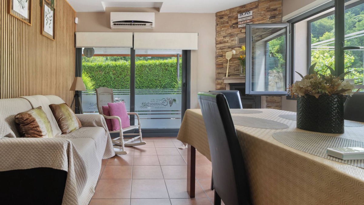 Melgaco Apartment | Apartment 'Palheiro' with Lake View, Wi-Fi and Air Conditioning