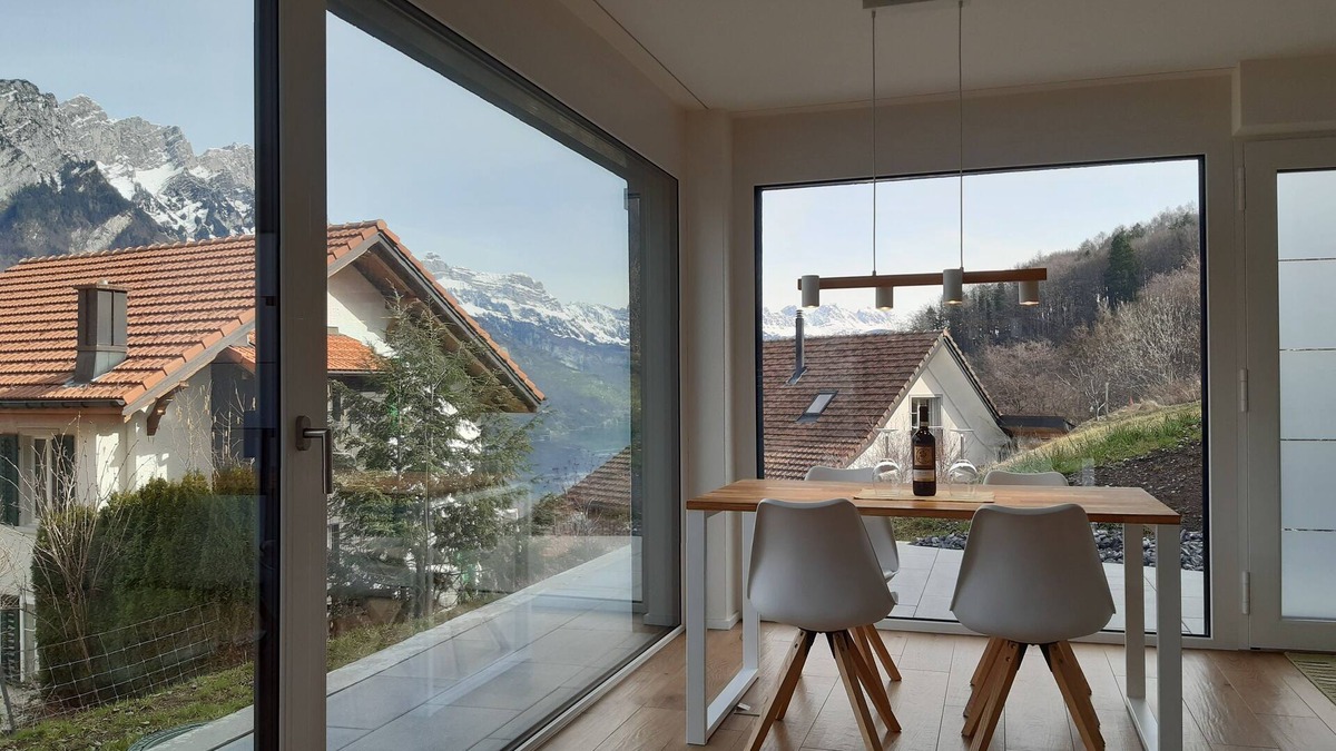 Obstalden Apartment | Apartment Panorama