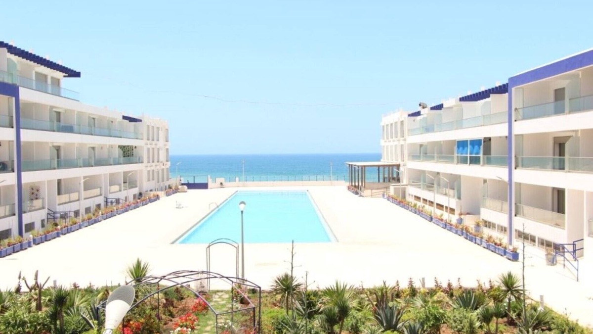 Tamrhakht Apartment | Apartment panoramic view Adan beach 2