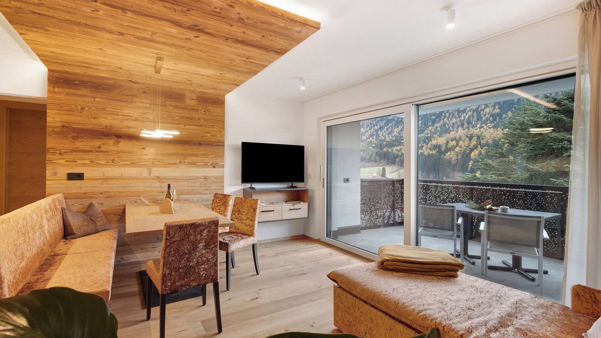 Muhlbach Apartment | Apartment 'Paradeis Apartments A19' with Mountain View, Private Terrace and Wi-Fi