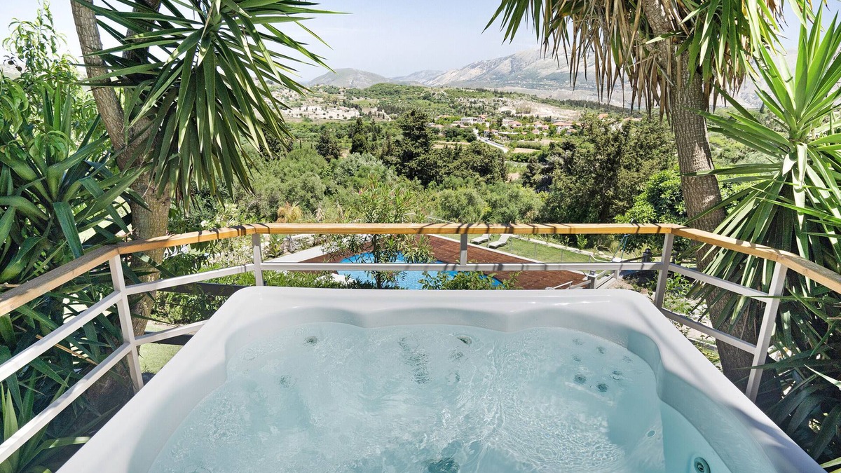 Kaminarata Apartment | Apartment 'Paradiso Verde 1' with Sea View, Wi-Fi and Air Conditioning