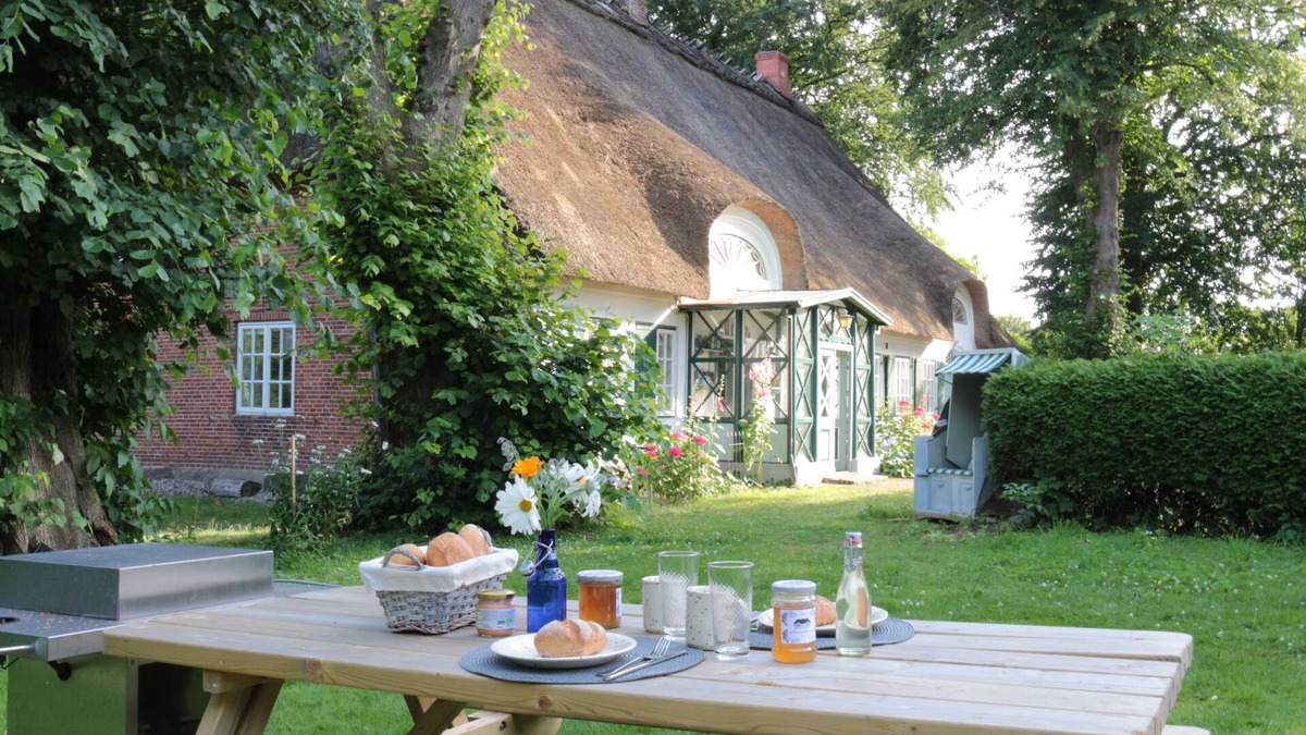 Norderbrarup Condo | Apartment "PASTORATSGARTEN SCHLEI": Relax and enjoy