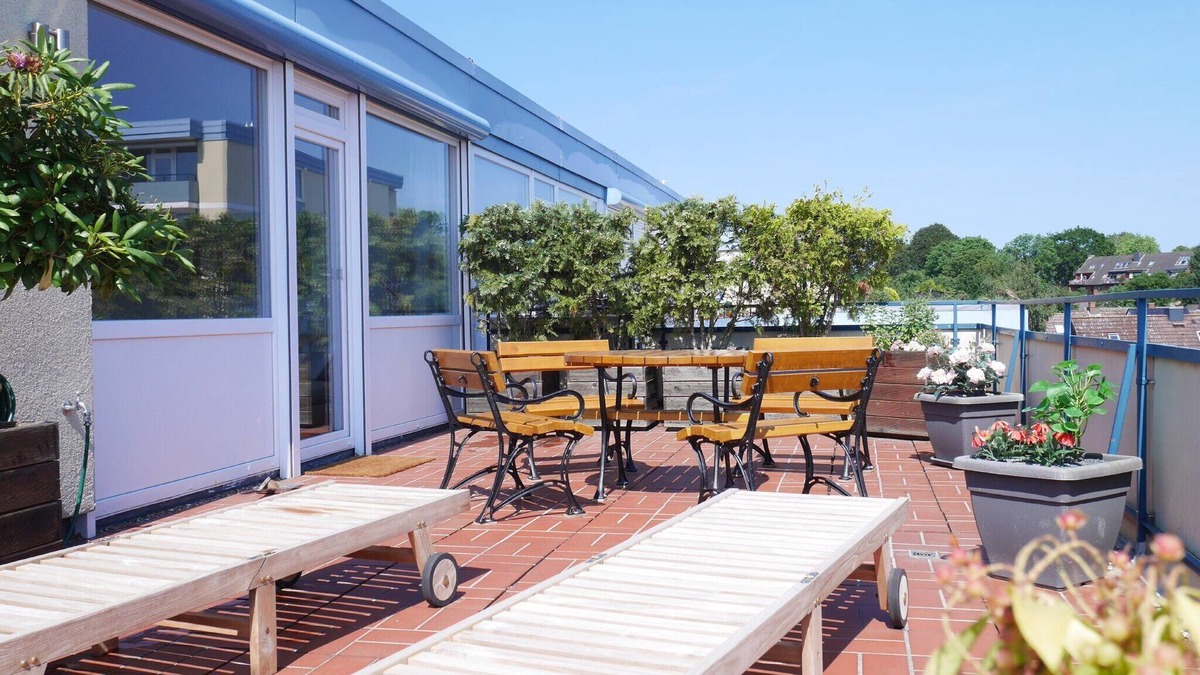 Laboe Apartment | Apartment 'Penthouse Laboe' with Sea View, Private Terrace and Wi-Fi