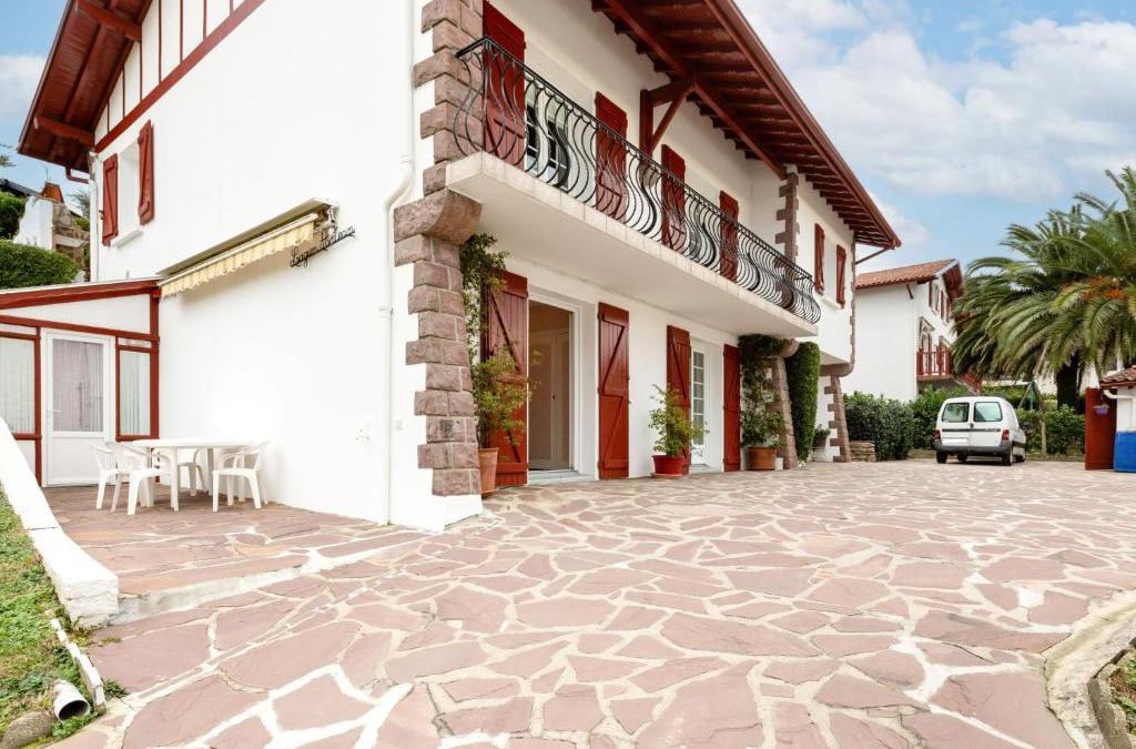 Ciboure Apartment | Apartment Petit bois-1 by Interhome