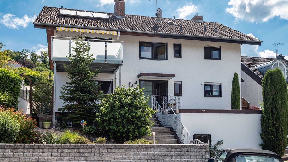 Dilsberg Apartment | Apartment 'Petrik' with Private Terrace, Shared Garden and Wi-Fi