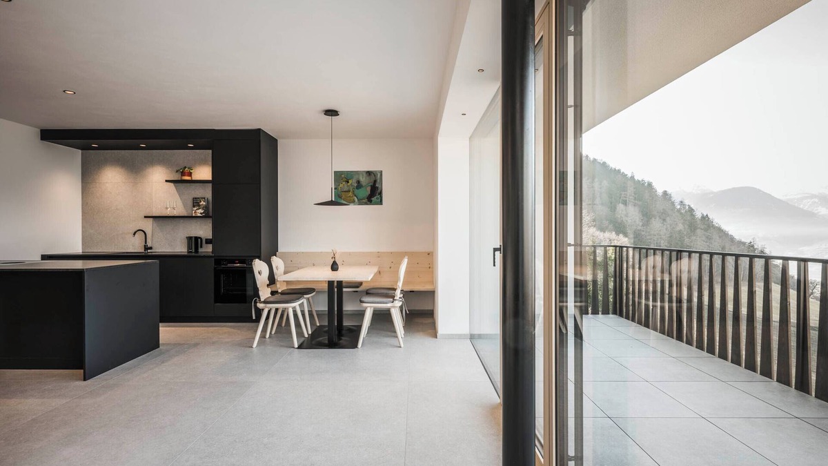 Merano Apartment | Apartment 'Picea Am Ötzerhof 2' with Mountain View, Shared Garden and Wi-Fi