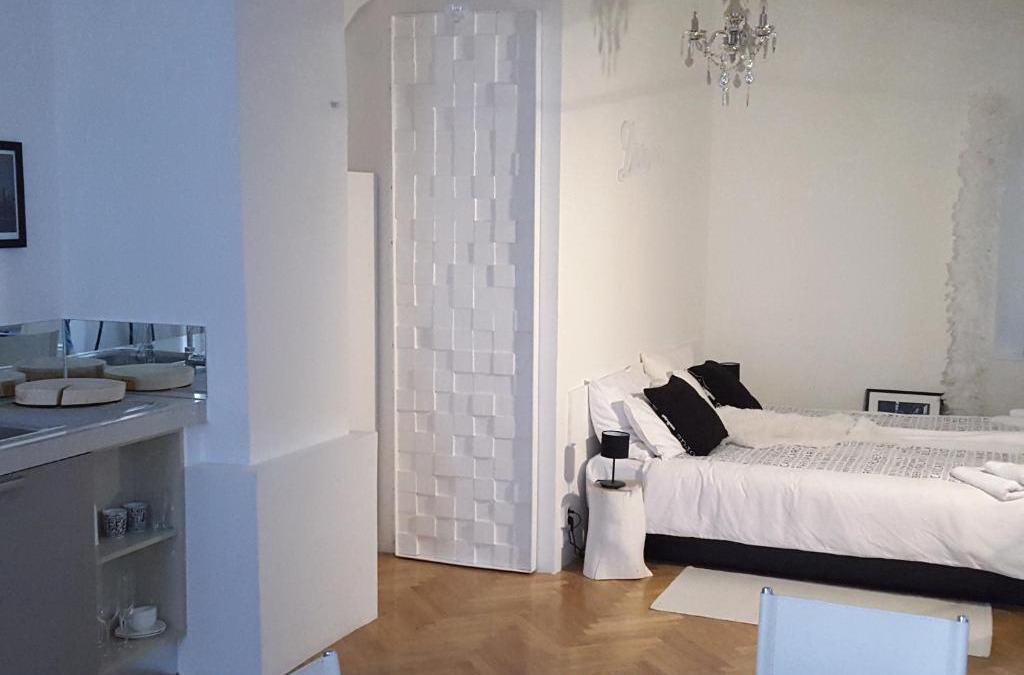 Ljubljana Old Town Apartment | Apartment Pod Gradom