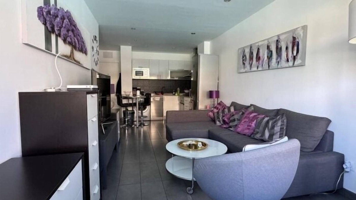 Playa del Ingles Apartment | Apartment pool view near Yumbo