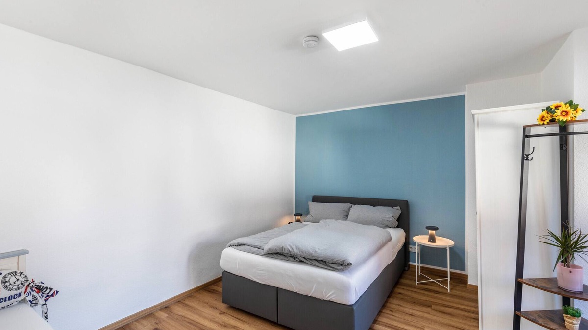 Oberursel Apartment | Apartment 'Pr' with Wi-Fi