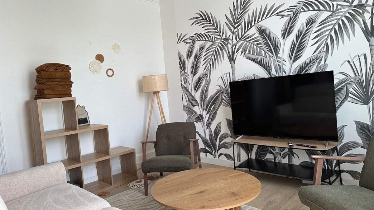 Sens Apartment | Apartment-Private Bathroom-Apartment