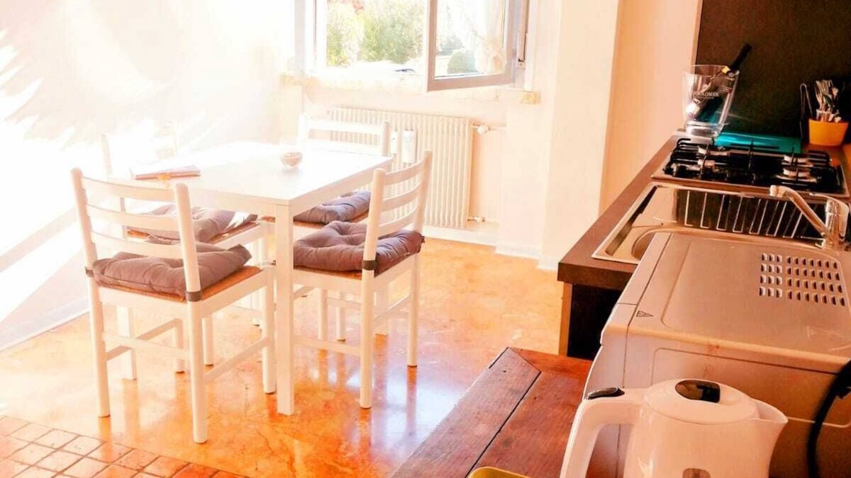 Conegliano Apartment | Apartment + private parking 30 meters from the F. S