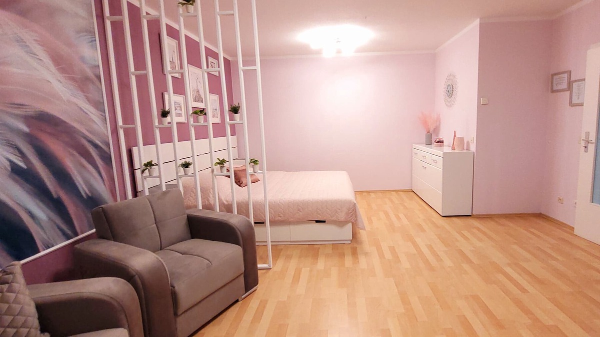 Altstadt I Apartment | Apartment 'Romantische 2 Zimmerwohnung' with Wi-Fi