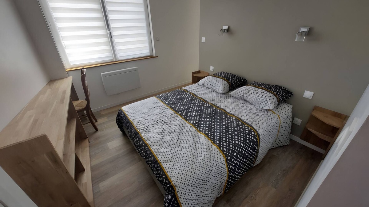 Morgat Apartment | Apartment 'Rdc, Morgat Plage' with Shared Garden and Wi-Fi