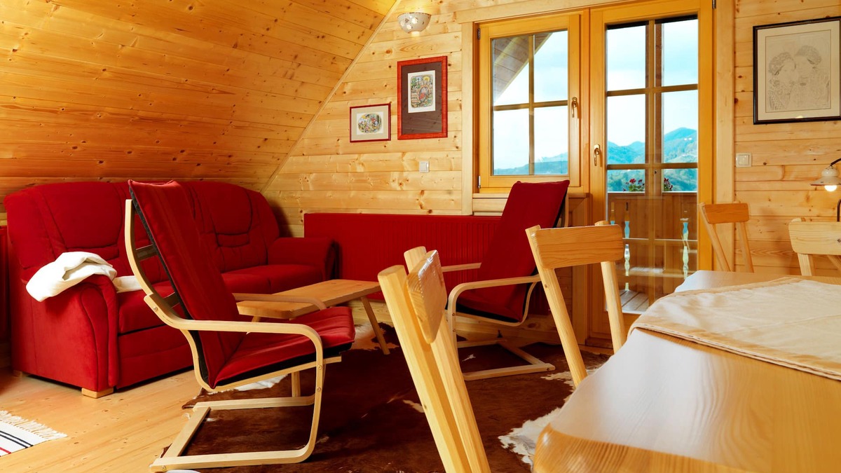 Lasko Apartment | Apartment Red on the farm Pirc