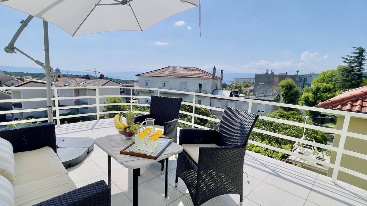 Kraljevica Apartment | Apartment Reful