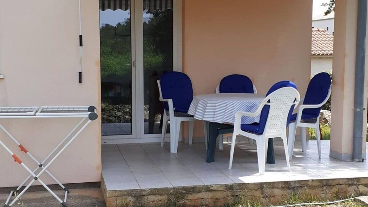 Batalaza Apartment | Apartment Renatare (108941-A1) - Ugljan