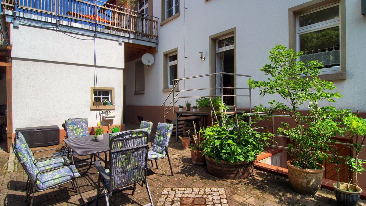 Erlach Apartment | Apartment 'Renchglück' with Shared Terrace, Shared Garden and Wi-Fi