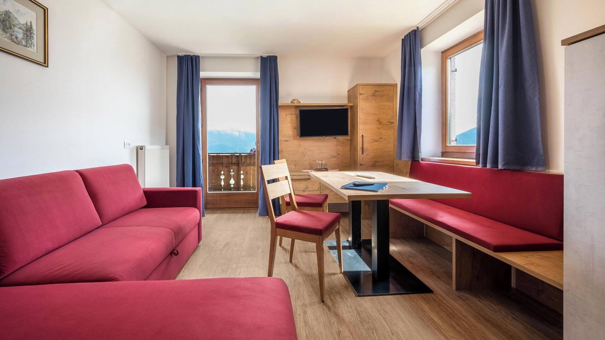 Maranza Apartment | Apartment "Residence Condor Rosengarten" with Mountain View, Sauna, Wi-Fi & Garden