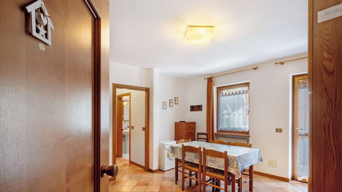 Caviola Apartment | Apartment 'Residence Malibu Appartamento 5' with Mountain View and Wi-Fi