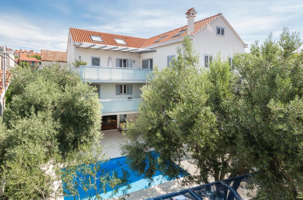 Split Apartment | Apartment Rex Exclusive