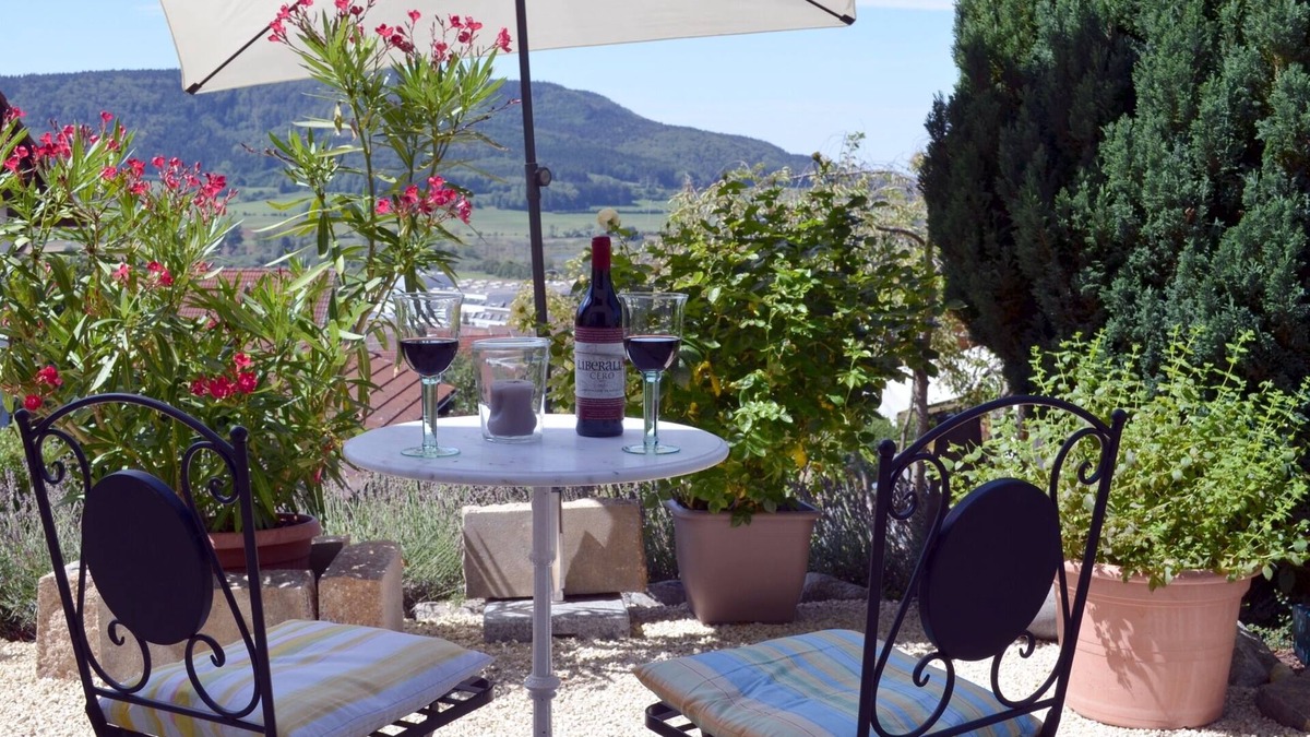 Durbheim Apartment | Apartment 'Rieth' with Mountain View, Private Terrace and Wi-Fi