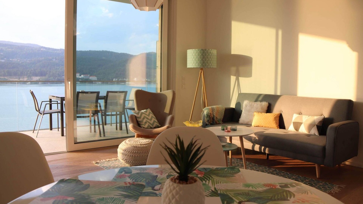 Maria Woerth Apartment | Apartment right on the Wörthersee