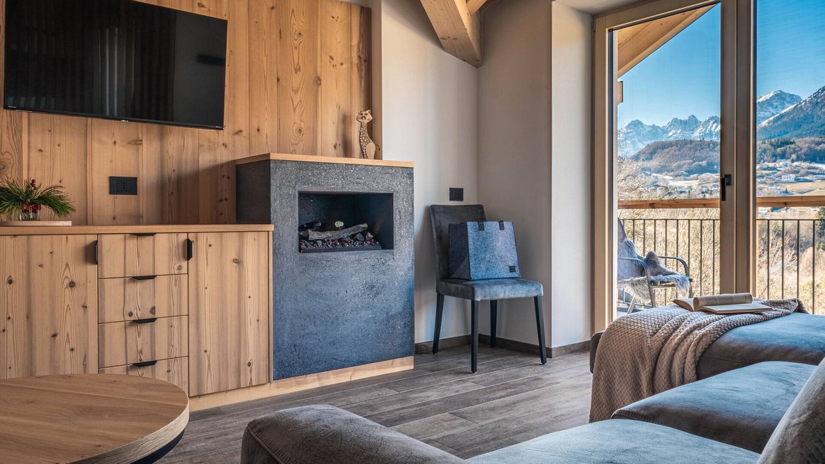 Cavedago Apartment | Apartment 'Rododendro' with Mountain View, Wi-Fi and Air Conditioning
