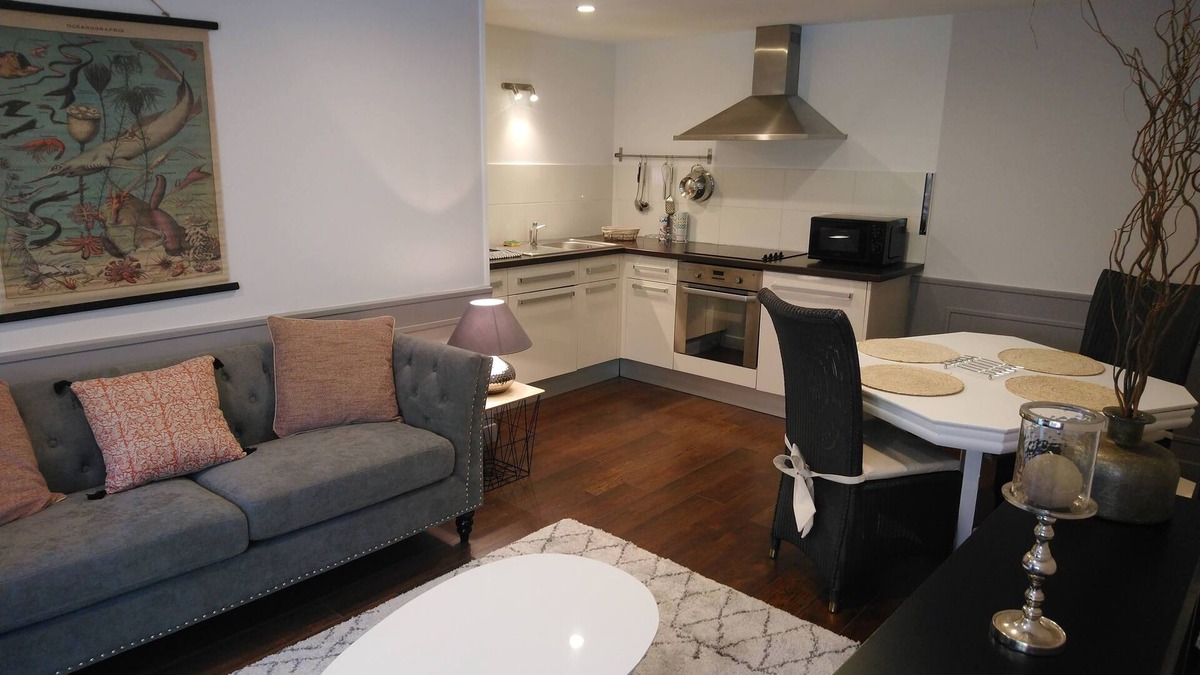 Portbail Apartment | Apartment-Romantic-Ensuite with Shower-Terrace-isle 2