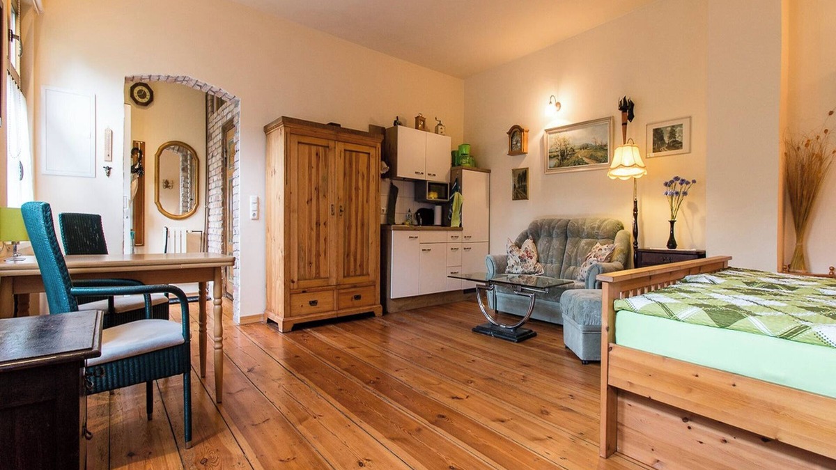 Babelsberg Nord Apartment | Apartment Romantika III 41 sqm, 1 living room/bedroom for max. 2 people