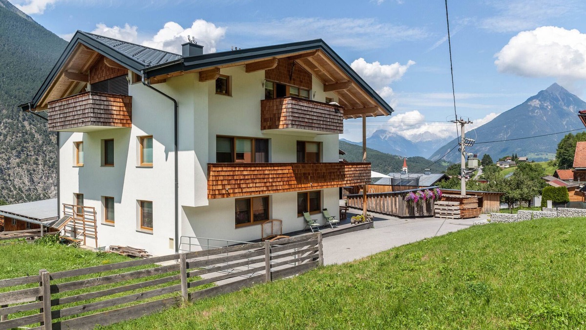 Imsterberg Apartment | Apartment "S'Peaters Imsterberg" with Mountain View, Shared Garden & Wi-Fi
