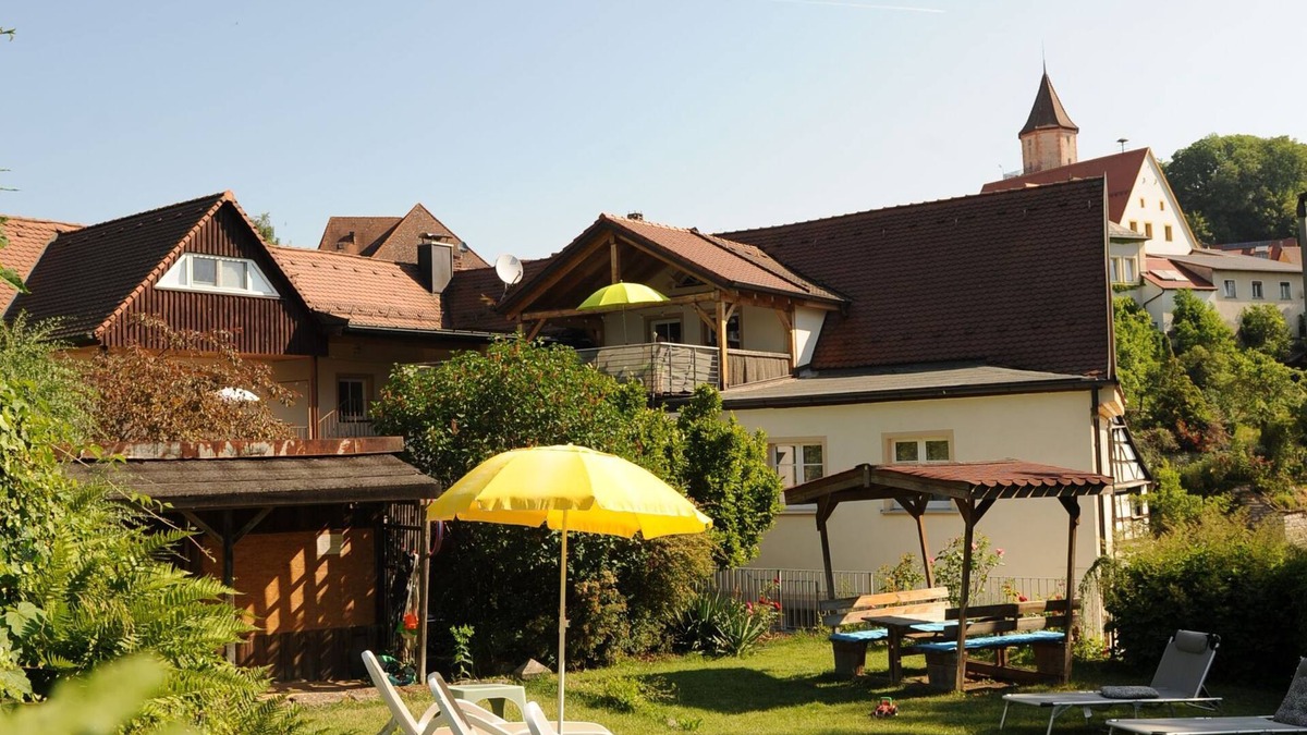 Graefenberg Apartment | Apartment S plus (1-2 pers./from 2 nights) - Apartment-Haus Gundelfinger