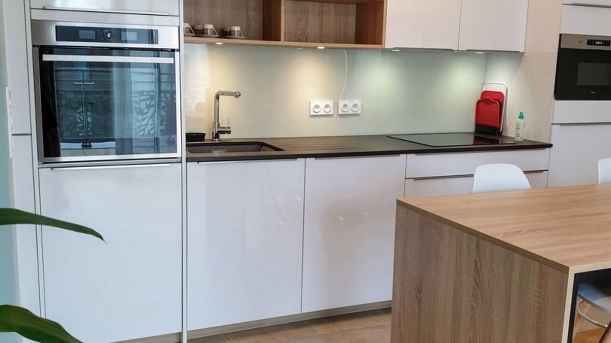 Saint-Cyr-l'Ecole Apartment | Apartment Saint-Cyr-l'École, 2 bedrooms, 5 persons