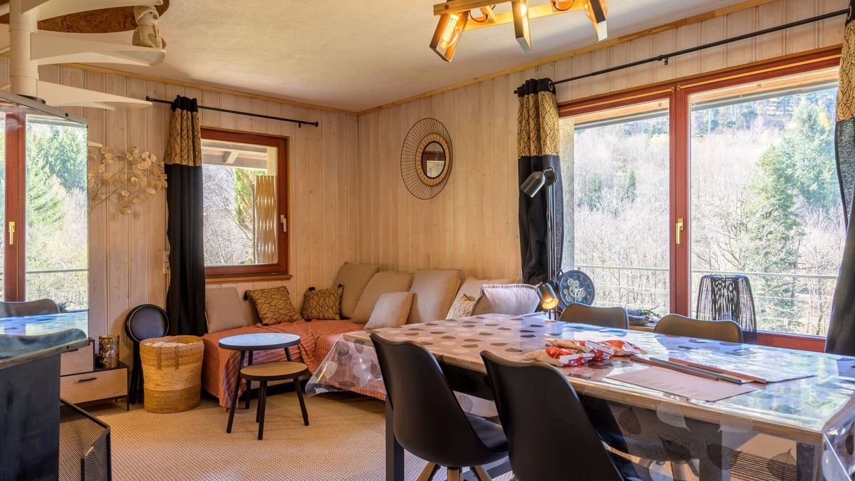 Mittlach Apartment | Apartment 'Sao Tomé' with Lake View, Private Terrace and Wi-Fi