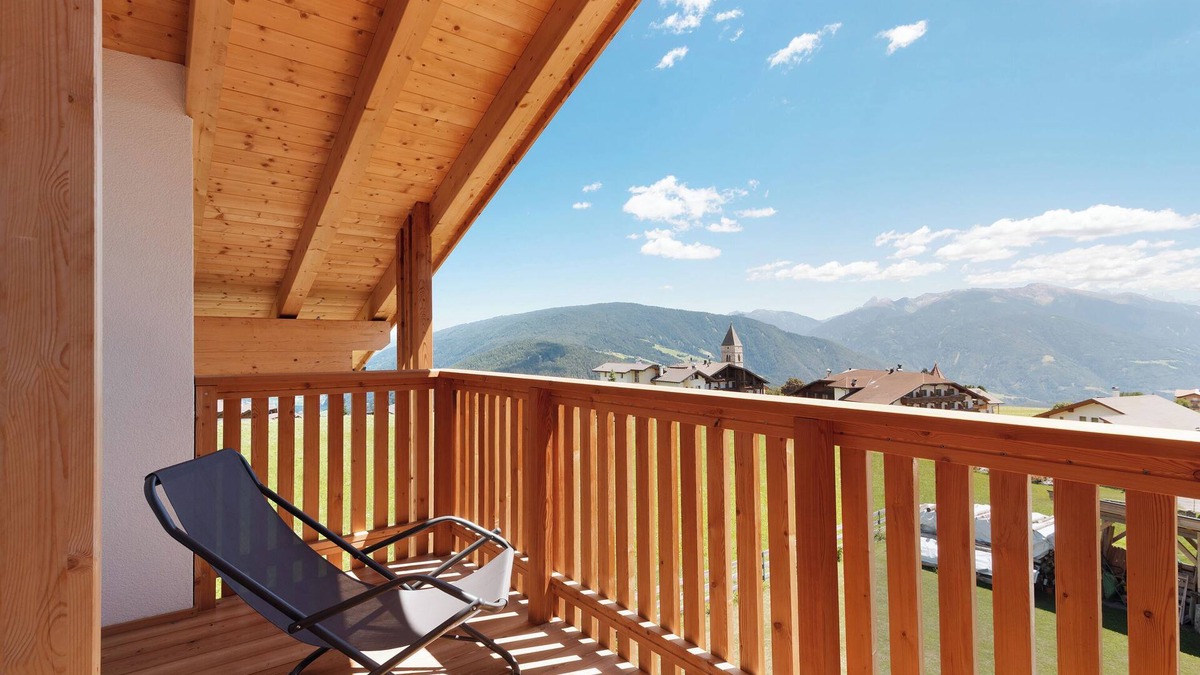 Maranza Apartment | Apartment 'Schöne Aussicht' with Mountain View, Balconies & Wi-Fi