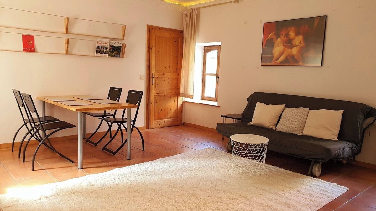 Wildbach Apartment | Apartment 'Schöne Wohnung Landhaus-Flair' with Private Terrace, Private Garden and Wi-Fi