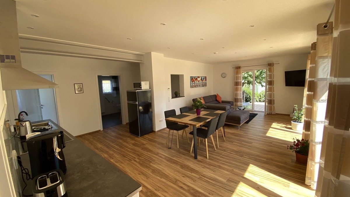 Volkach Apartment | Apartment Scheuring Apartment Fritz