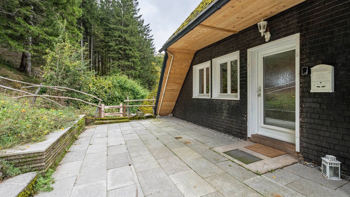 Guetenbach Apartment | Apartment 'Schwarzwald Chalet - Karlshütte' with Mountain View, Private Terrace and Wi-Fi