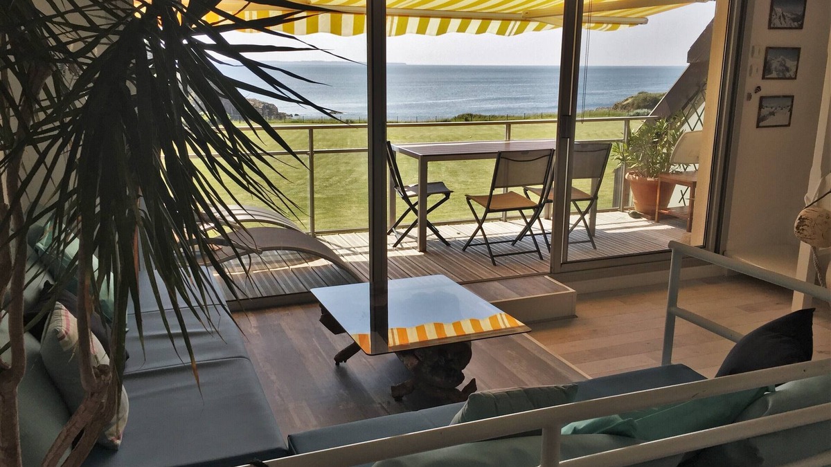 Le Pouldu Apartment | APARTMENT SEASIDE AND BEACH, 2 ROOMS + MEZZANINE AND TERRACE