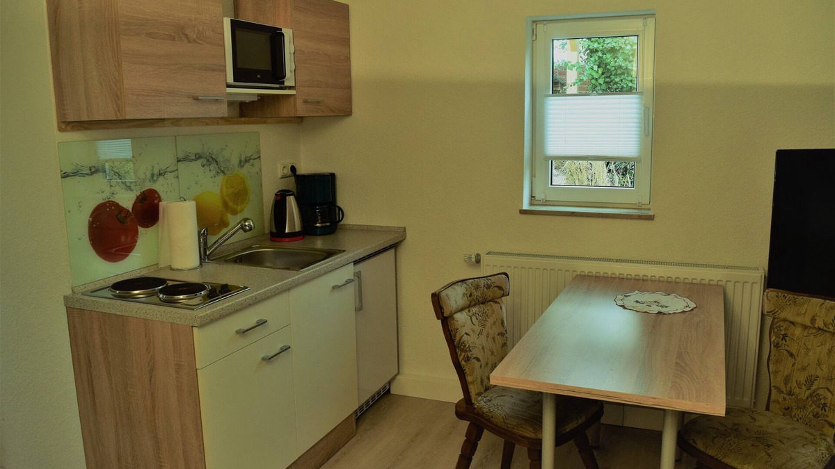 Leubnitz-Neuostra Apartment | Apartment Seebachstrasse