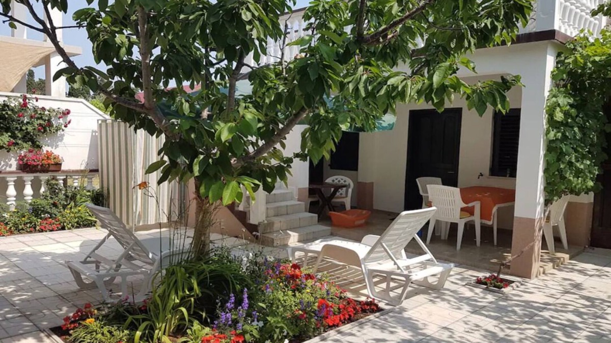 Nin Apartment | Apartment Sena - Great holiday on sand beach