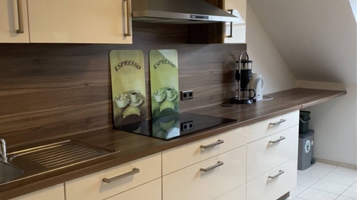 Sinzenich Apartment | Apartment 'Shelby' with Balcony and Wi-Fi