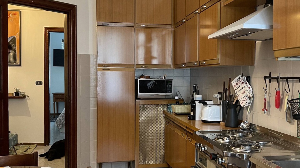 Loreto Apartment | apartment situated near to the central station and the main subway of Milano.